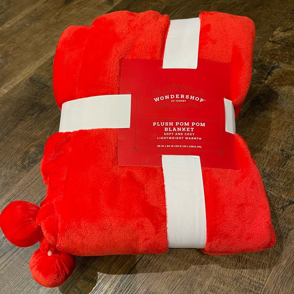 Twin Plush Pom Pom Red Blanket - Wondershop